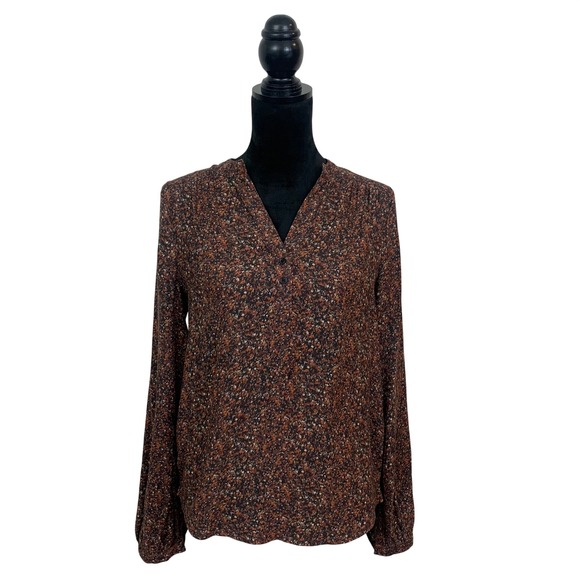 Treasure & Bond Tops - Treasure‎ & Bond Women's XS Brown Abstract Speckled V-Neck Long Sleeve Blouse